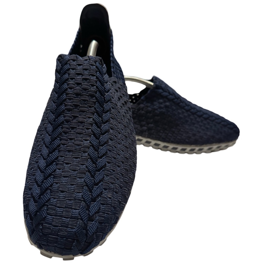 Men's Navy Woven Slip-On Shoes
Box40